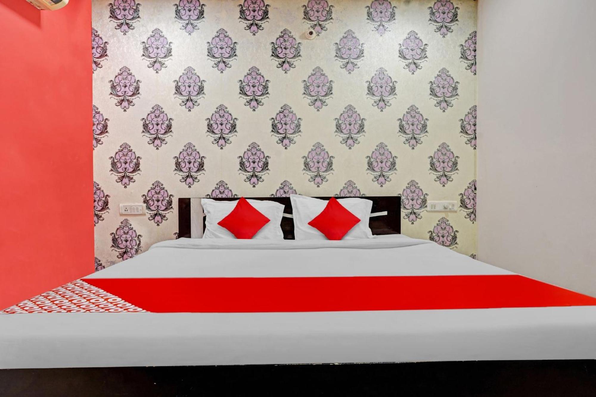 Hotel O Flagship Hotel Gulmohar Inn โบปาล ภายนอก รูปภาพ