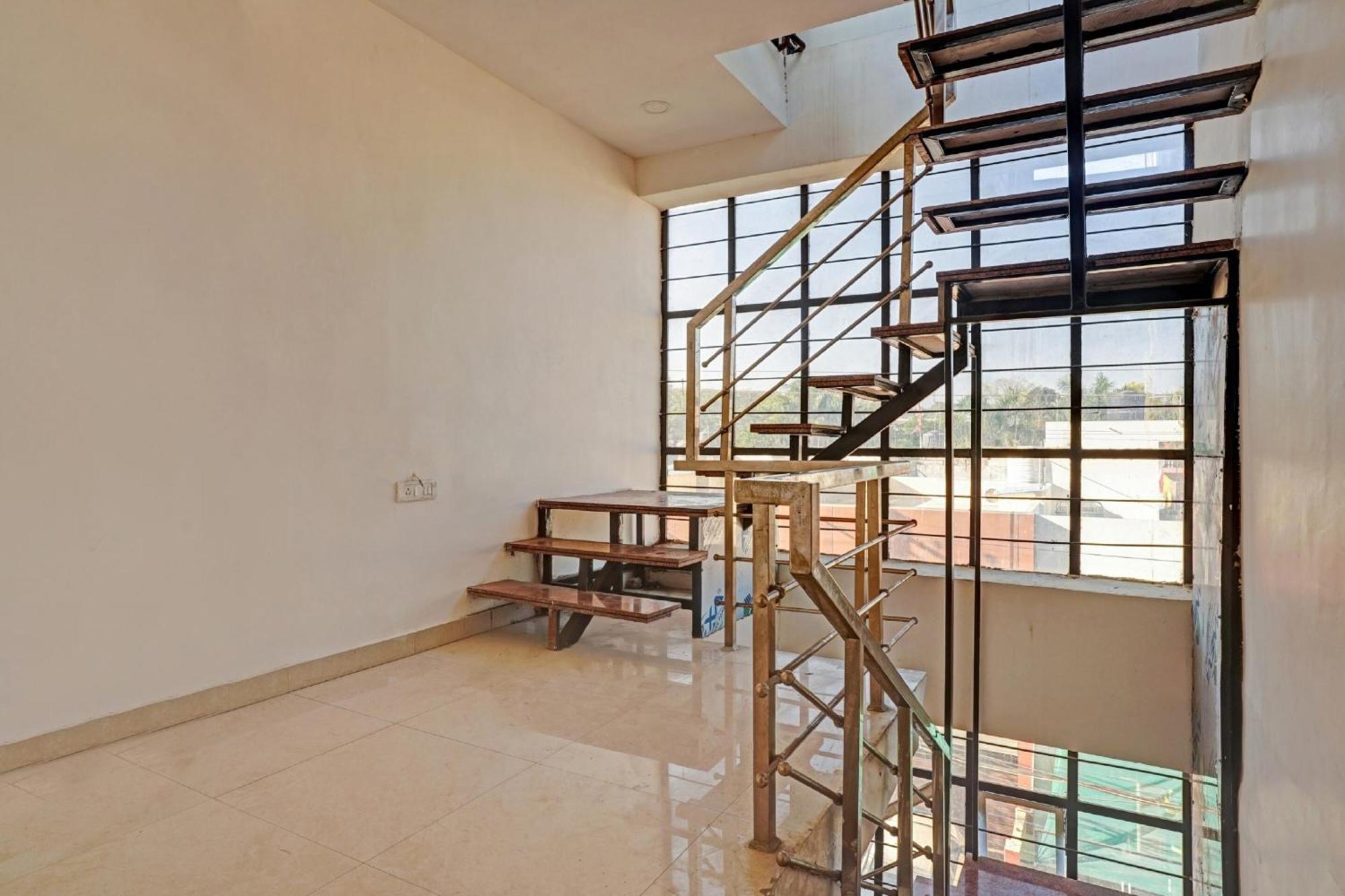 Hotel O Flagship Hotel Gulmohar Inn โบปาล ภายนอก รูปภาพ