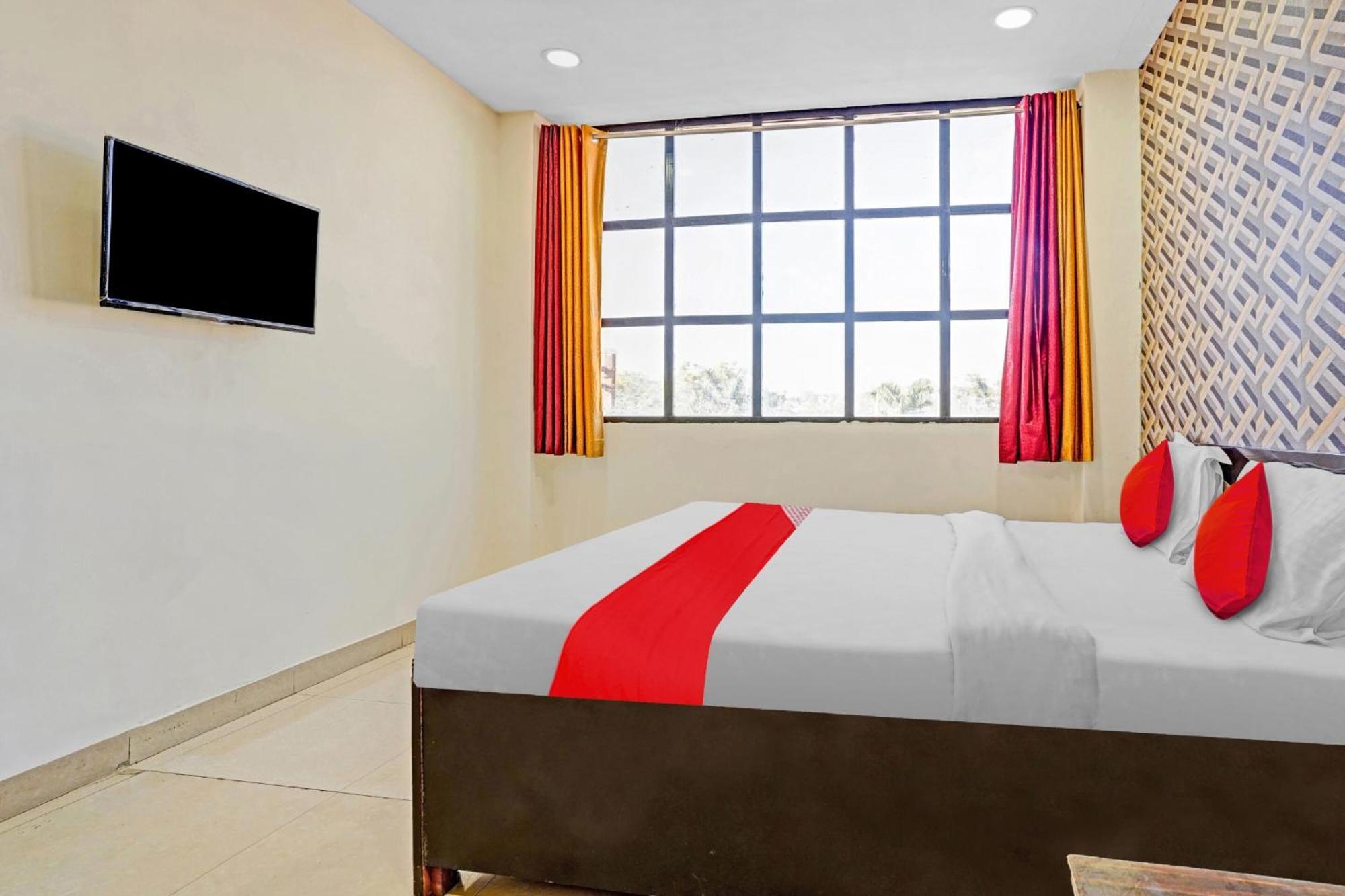 Hotel O Flagship Hotel Gulmohar Inn โบปาล ภายนอก รูปภาพ